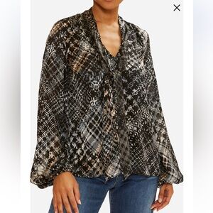 Aliyah Tie Neck Top size xs